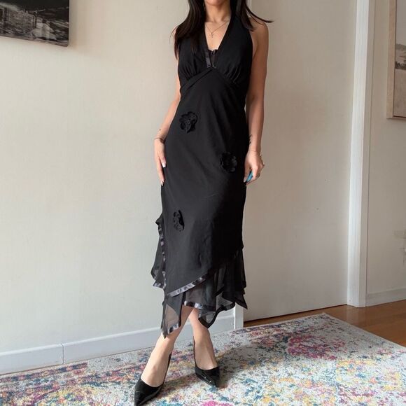 Frank Lyman Mesh Halter asymmetrical dress with flower trim - Picture 2 of 11